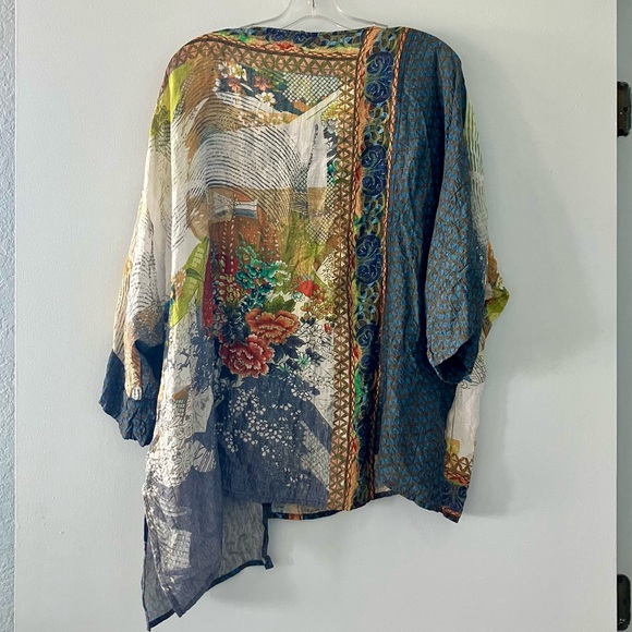 Vibrant Multicolor Silk Blend Asian Accent Women's Tunic Top - Picture 2 of 5